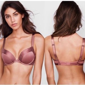 Victoria’s Secret push up bra 32c, vintage rose